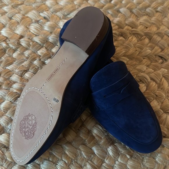 NWOT Vince Camuto Macinda Loafer Navy Suede Flat size 6 - Picture 5 of 5